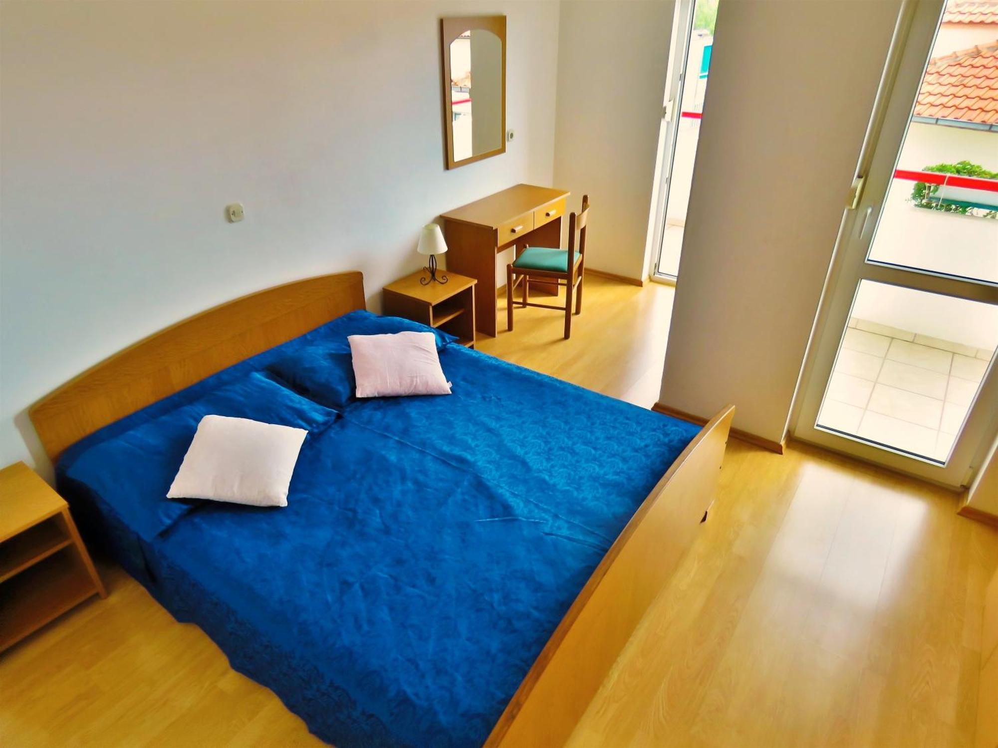 Apartments Zvone 오미스 객실 사진